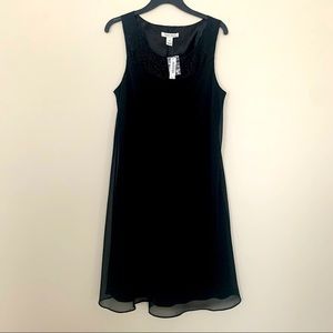 *NWT* White House Black Market Sleeveless Dress